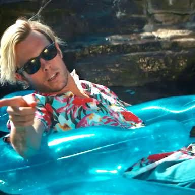 Riker And The Beachcombers