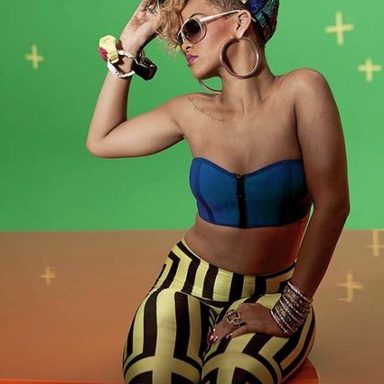 Rihanna photo 430