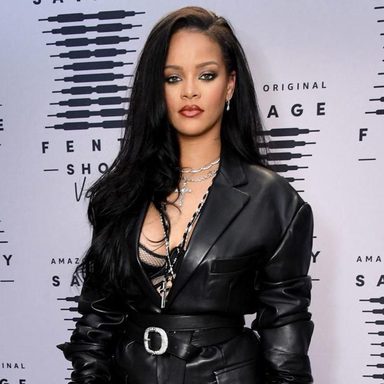 Rihanna photo 11