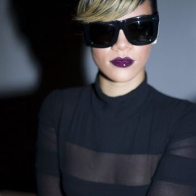 Rihanna photo 345