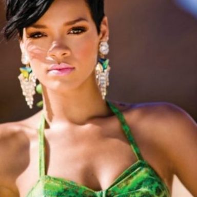 Rihanna photo 410