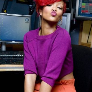 Rihanna photo 312