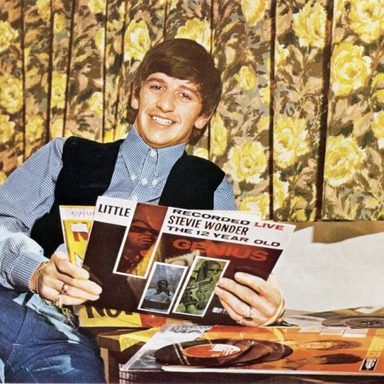 Ringo Starr photo 27