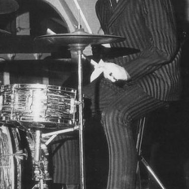 Ringo Starr photo 25