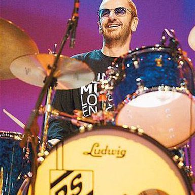 Ringo Starr photo 39
