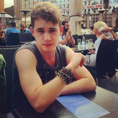 Rixton photo 19