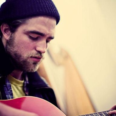 Robert Pattinson photo 53