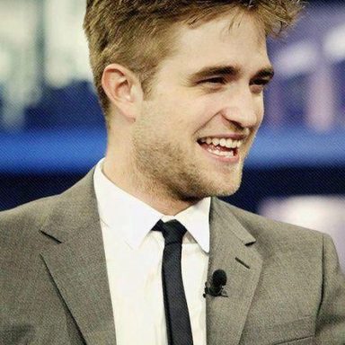 Robert Pattinson photo 46