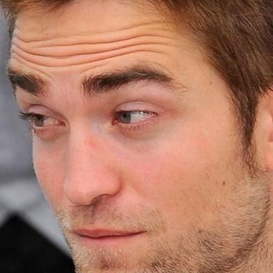 Robert Pattinson photo 35