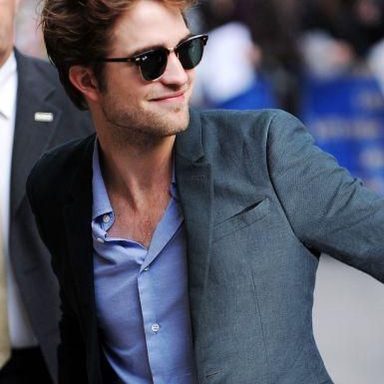 Robert Pattinson photo 11