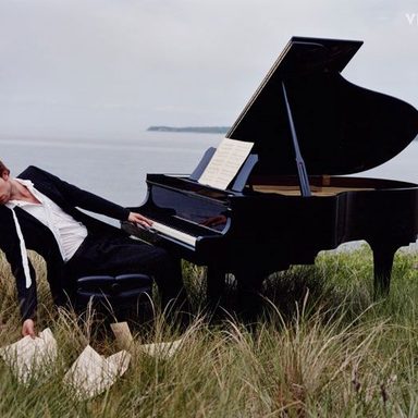 Robert Pattinson photo 90