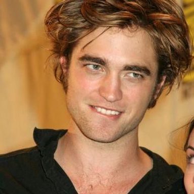 Robert Pattinson photo 16