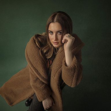 Rosa Linn