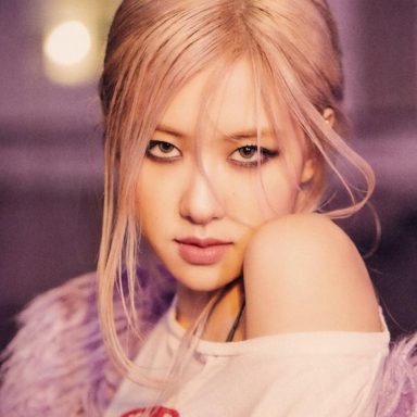 ROSÉ photo 15