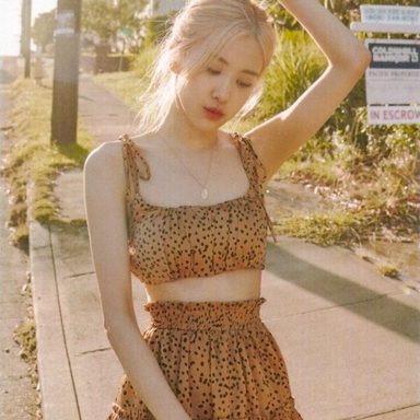 ROSÉ photo 56