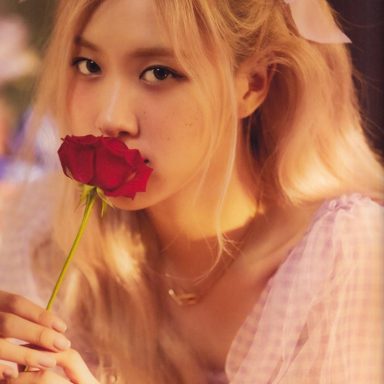 ROSÉ