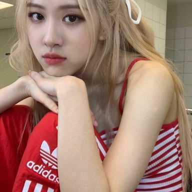 ROSÉ photo 41