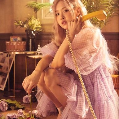 ROSÉ photo 22