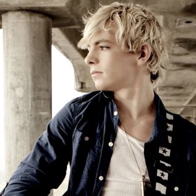 Ross Lynch photo 30