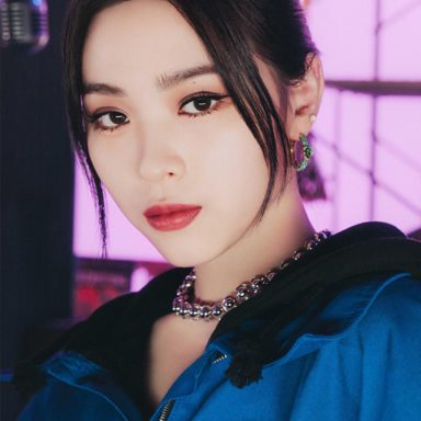 RYUJIN (ITZY) photo 19