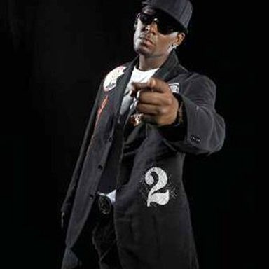 R. Kelly photo 16