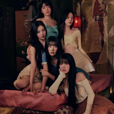 Red Velvet photo 9
