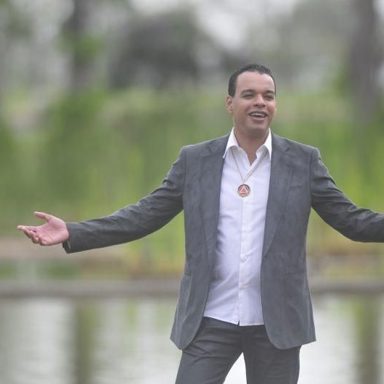 Salvador Neto