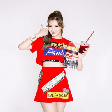 Sana (TWICE) photo 13