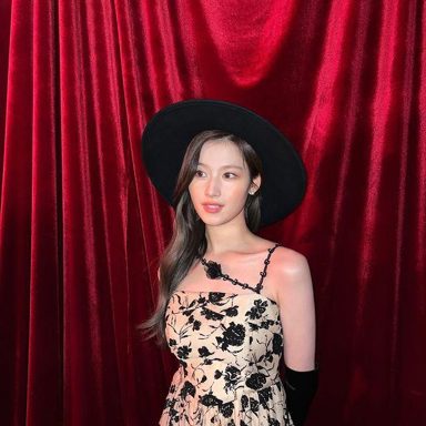 Sana (TWICE) photo 20