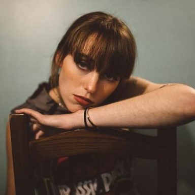Sasha Alex Sloan photo 9