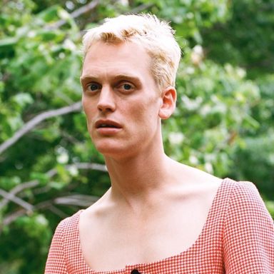 Sean Nicholas Savage
