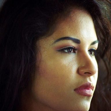 Selena photo 10