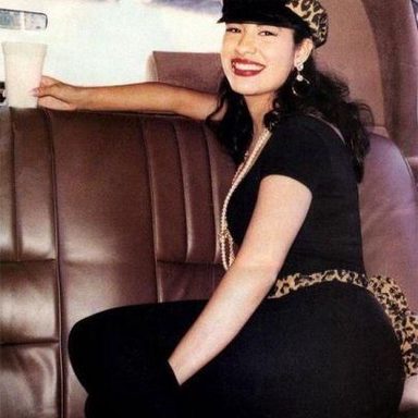 Selena photo 40