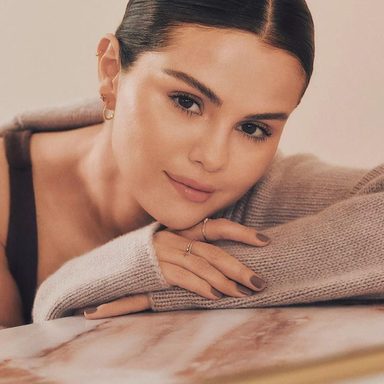 Selena Gomez photo 137