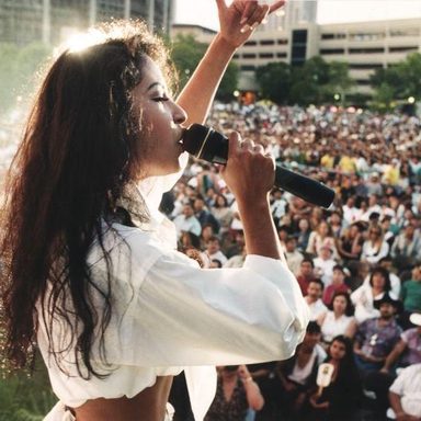 Selena photo 41