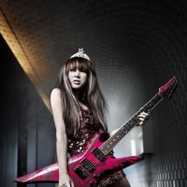 Seo InYoung