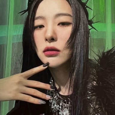 Seulgi (Red Velvet)