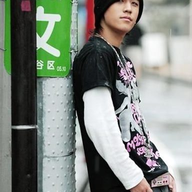 SeungRi photo 9
