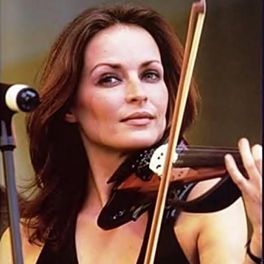 Sharon Corr photo 15