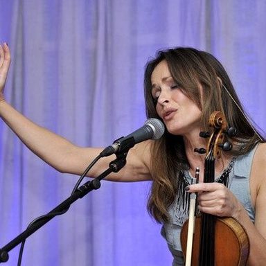 Sharon Corr photo 25