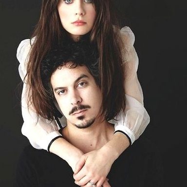She & Him photo 33