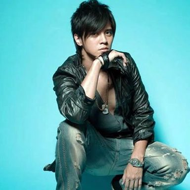 Show Luo photo 9