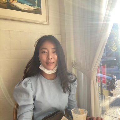 Sin Ye Young