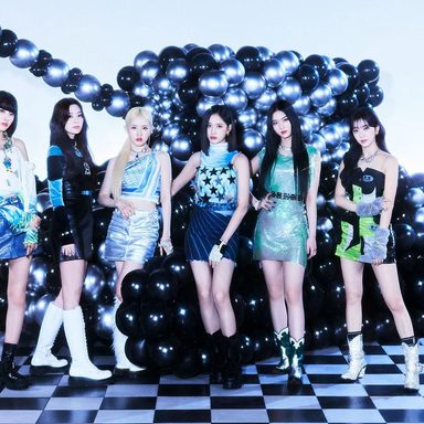 STAYC photo 26