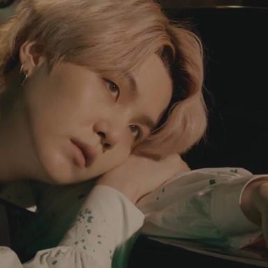 SUGA (BTS) photo 41