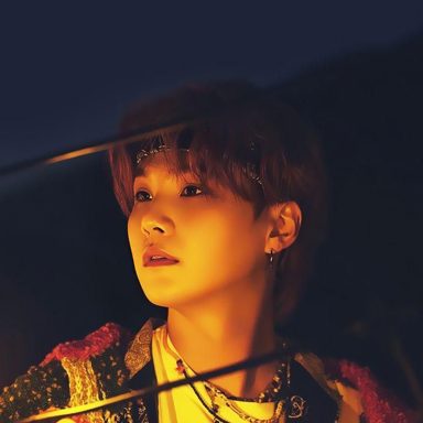 SUGA (BTS) photo 18