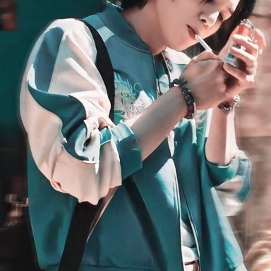 SUGA (BTS) photo 31