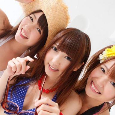 SUPER ☆ GiRLS