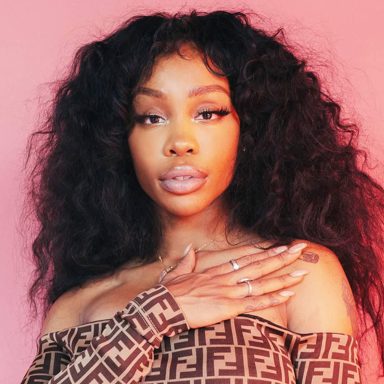 SZA photo 19