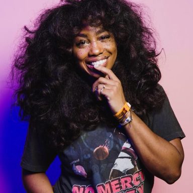 SZA photo 16